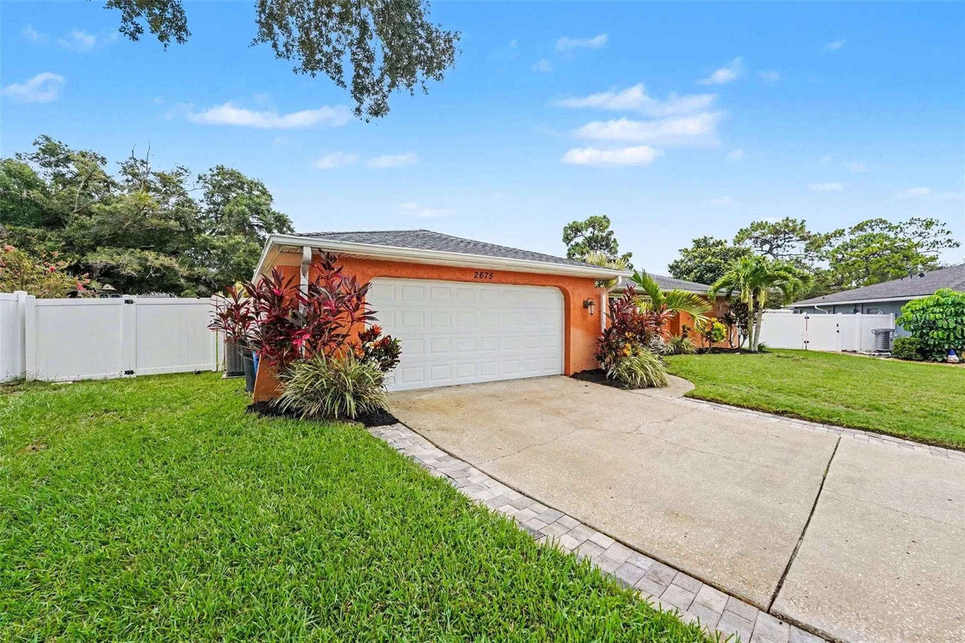 2675 Red Oak Court Clearwater FL 33761