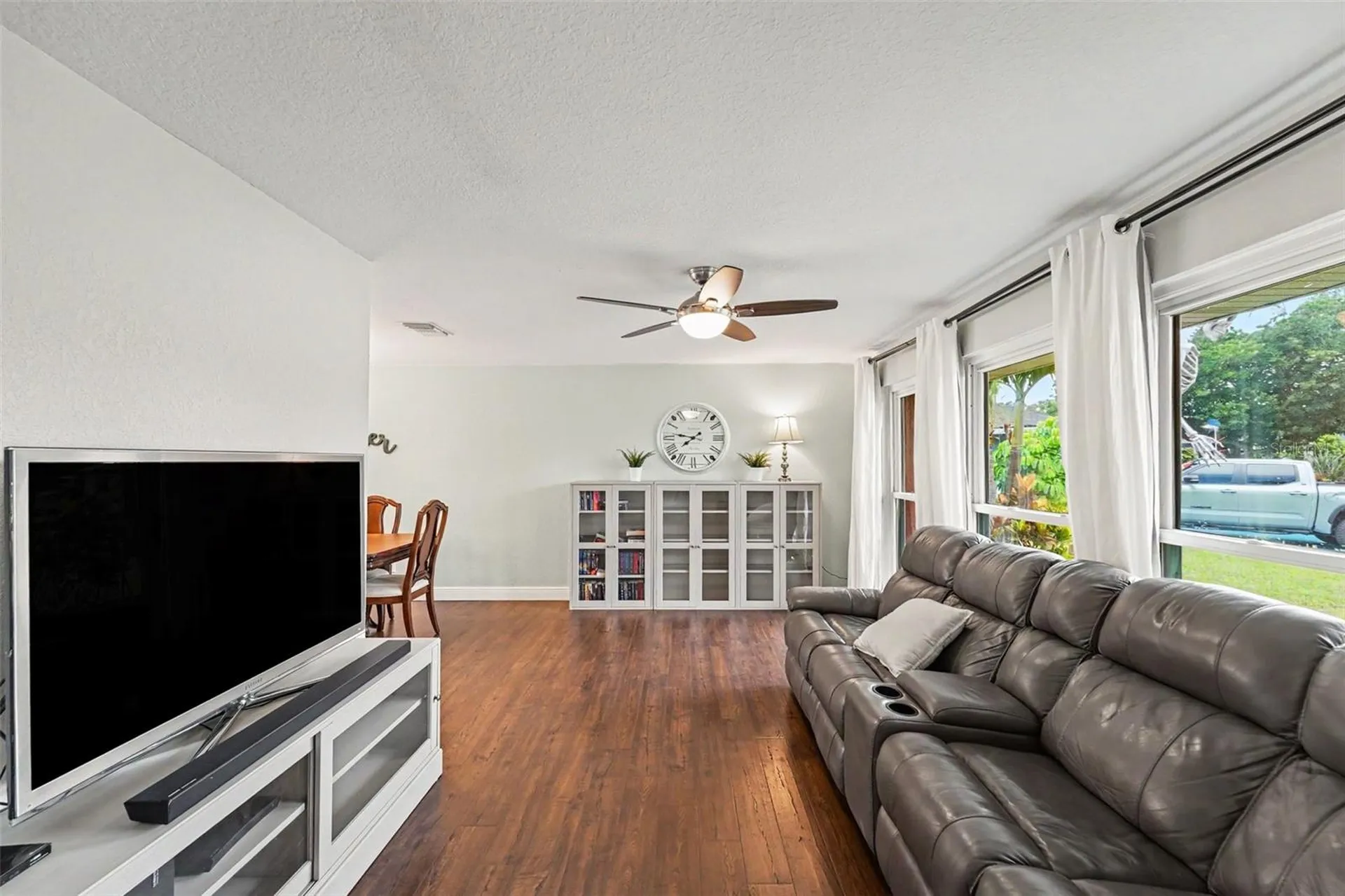 2675 Red Oak Court Clearwater FL 33761