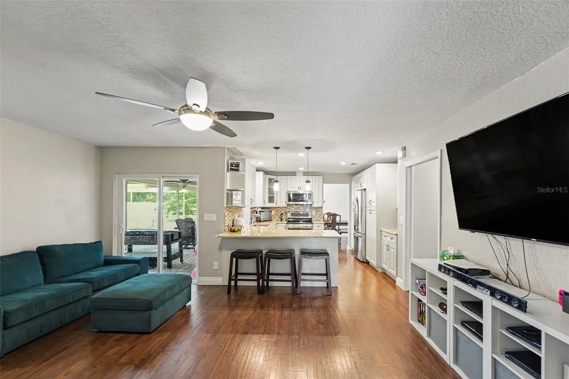 2675 Red Oak Court Clearwater FL 33761