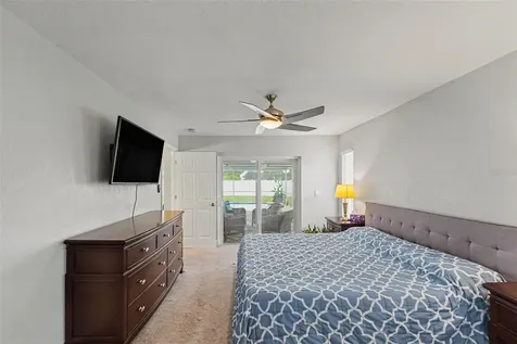 2675 Red Oak Court Clearwater FL 33761