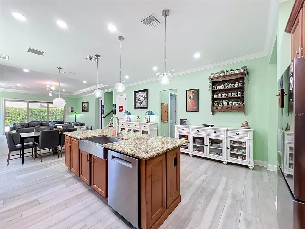 10824 Royal Cypress Way Orlando FL 32836