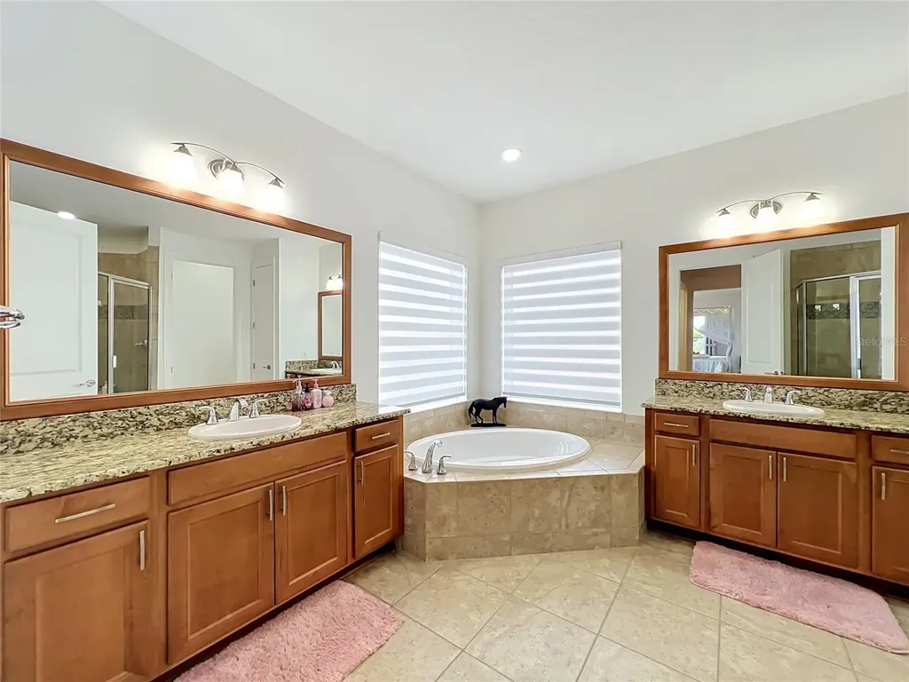 10824 Royal Cypress Way Orlando FL 32836