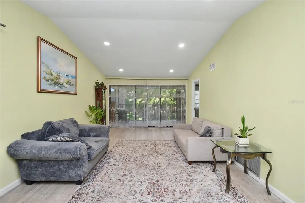 5677 Summer Side Lane Sarasota FL 34231