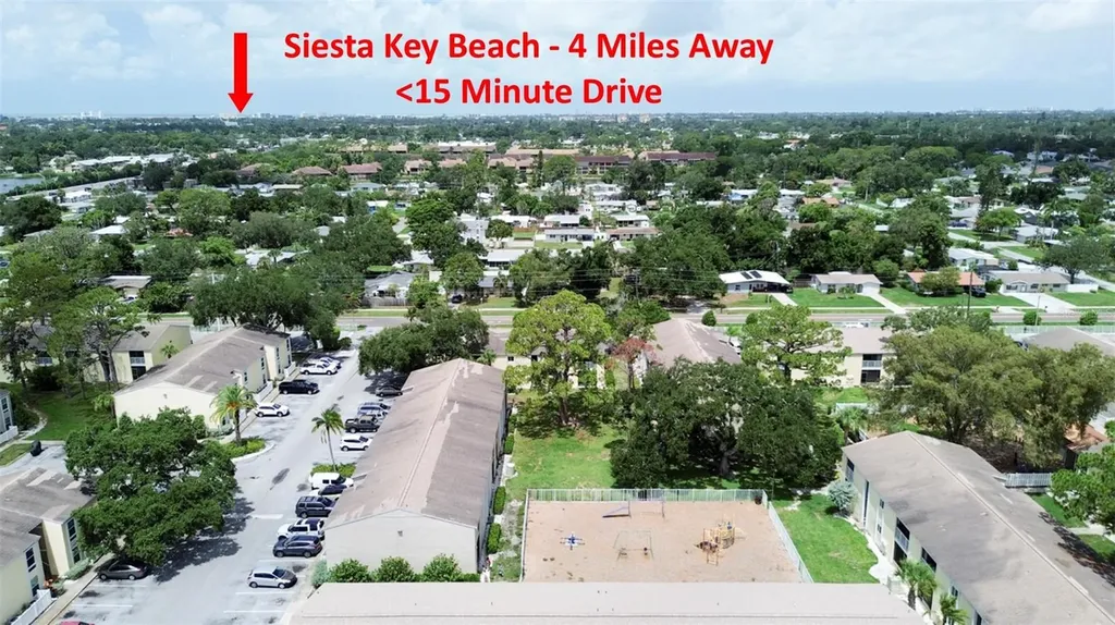 5677 Summer Side Lane Sarasota FL 34231
