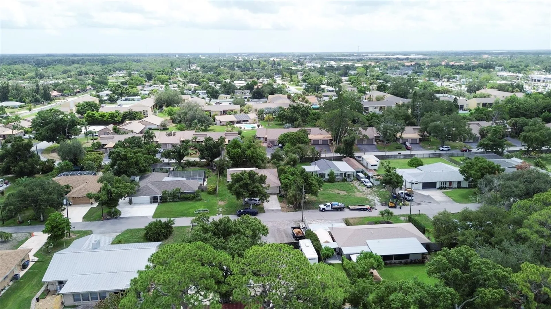 5677 Summer Side Lane Sarasota FL 34231