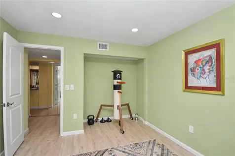 5677 Summer Side Lane Sarasota FL 34231