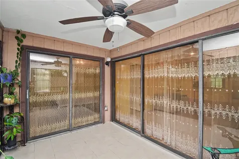 5677 Summer Side Lane Sarasota FL 34231