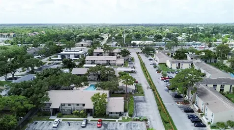 5677 Summer Side Lane Sarasota FL 34231