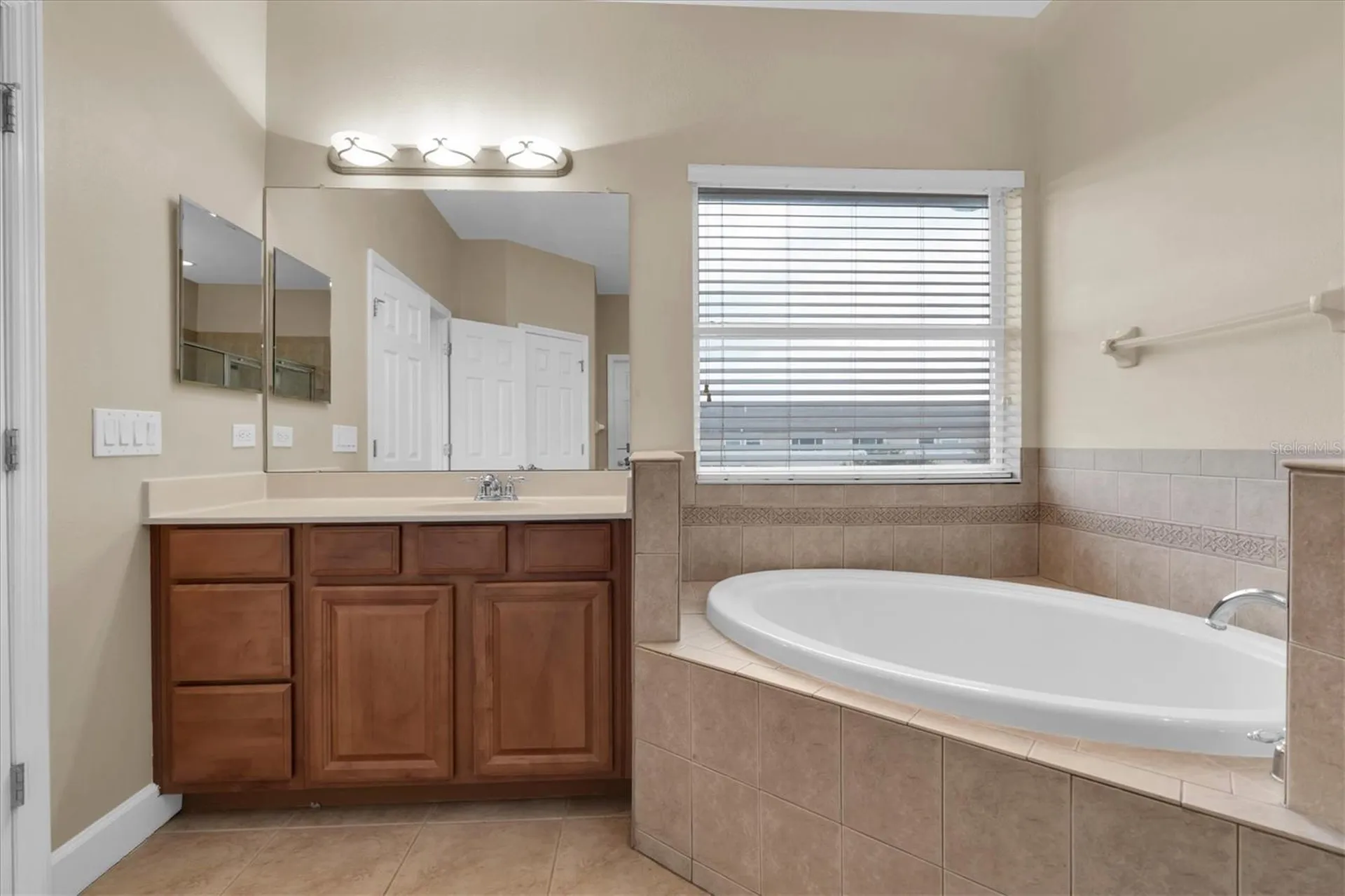 7276 Islamorada Circle Seminole FL 33777