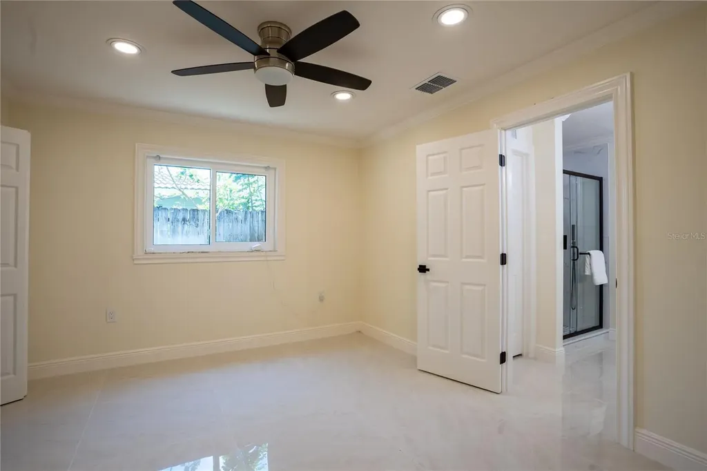 5119 Venetian Boulevard NE St Petersburg FL 33703