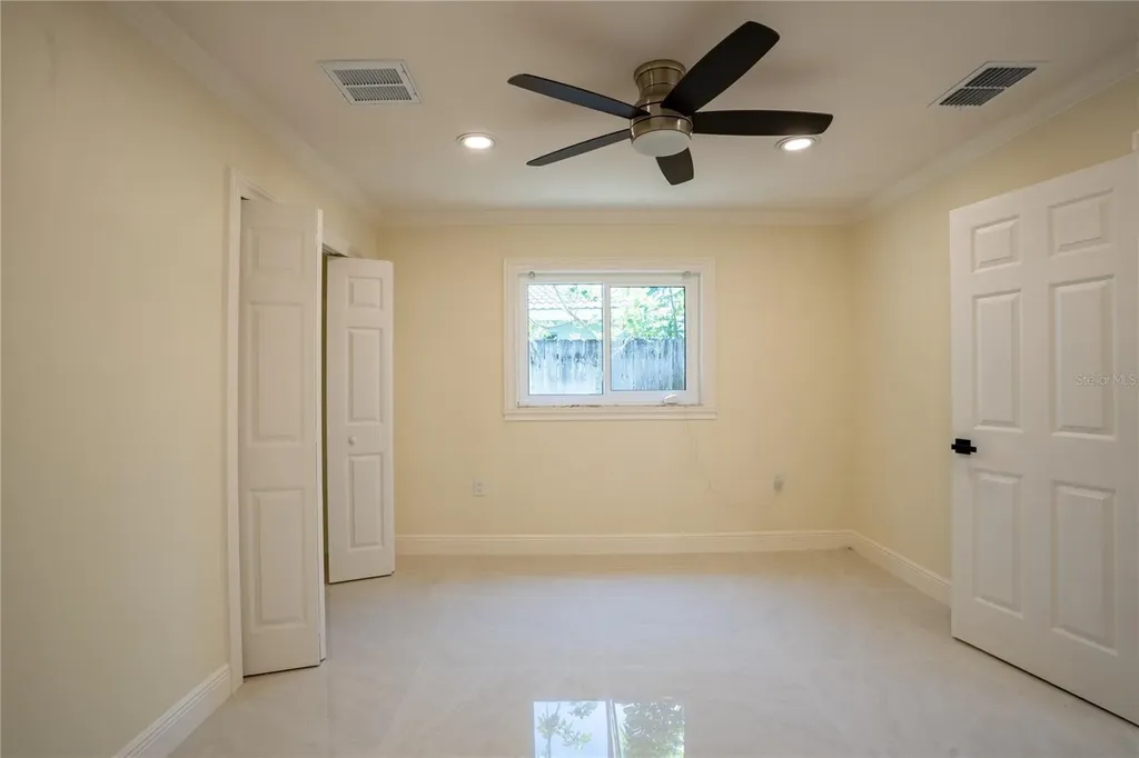 5119 Venetian Boulevard NE St Petersburg FL 33703