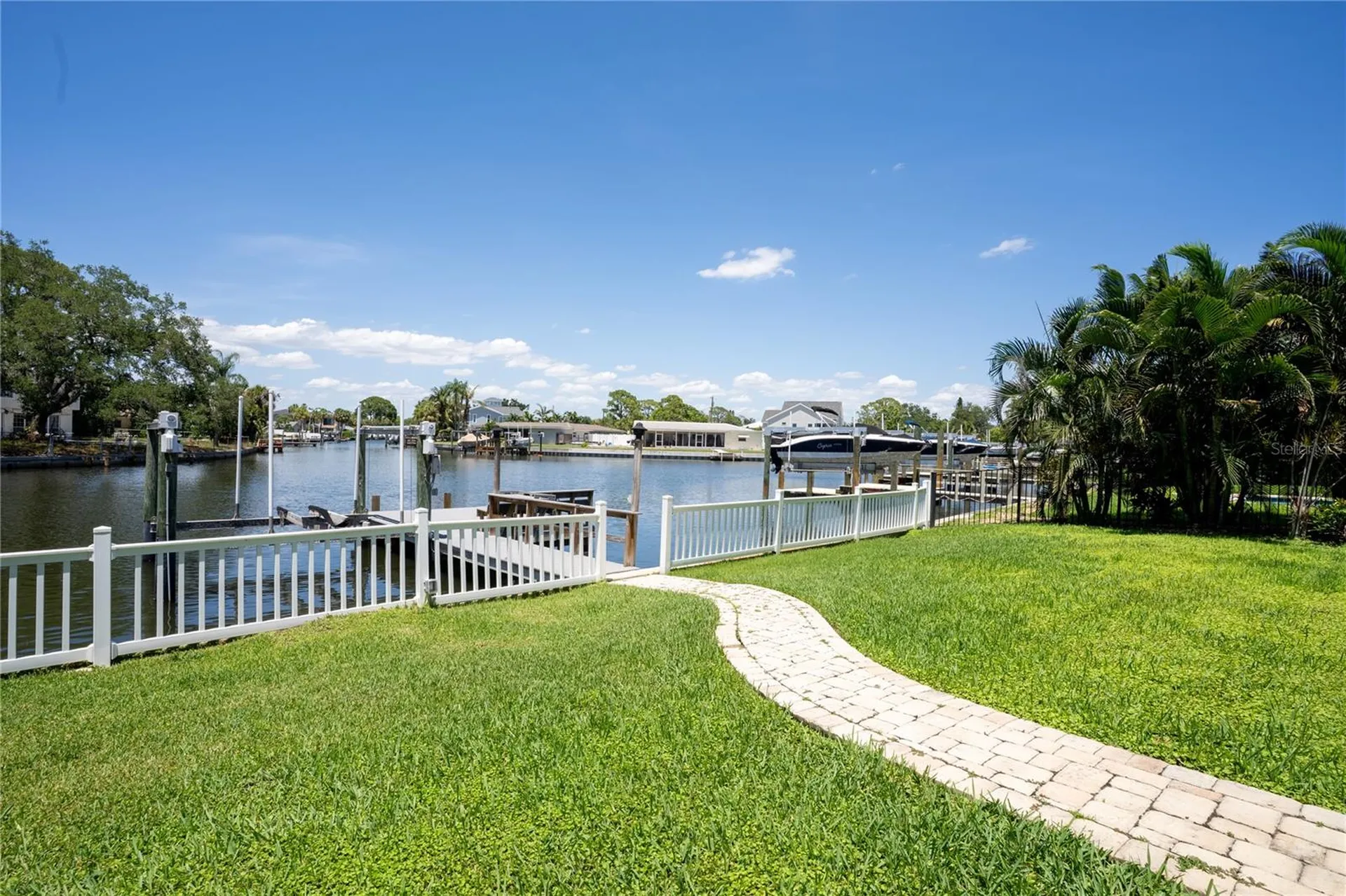 5119 Venetian Boulevard NE St Petersburg FL 33703
