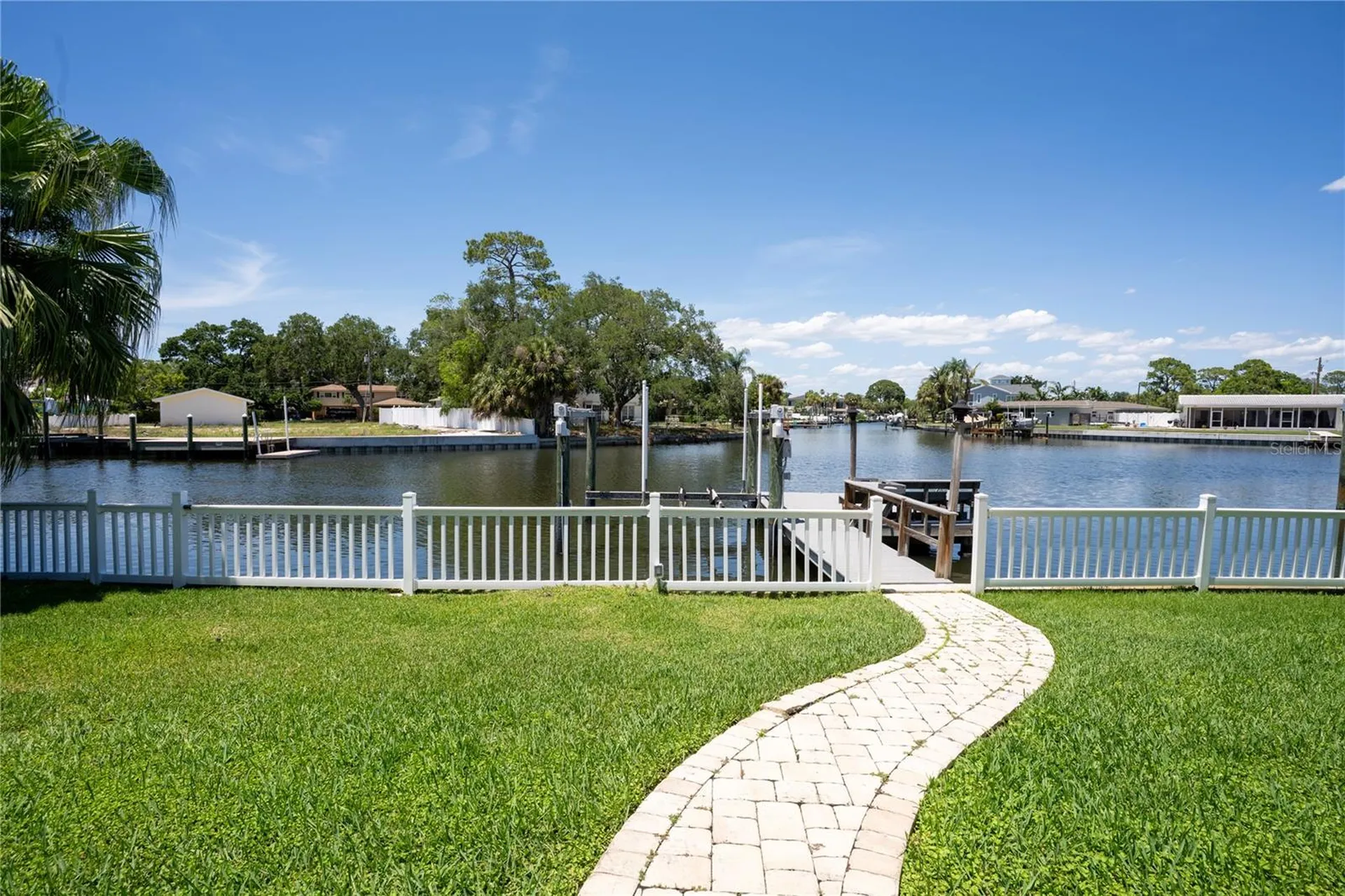 5119 Venetian Boulevard NE St Petersburg FL 33703