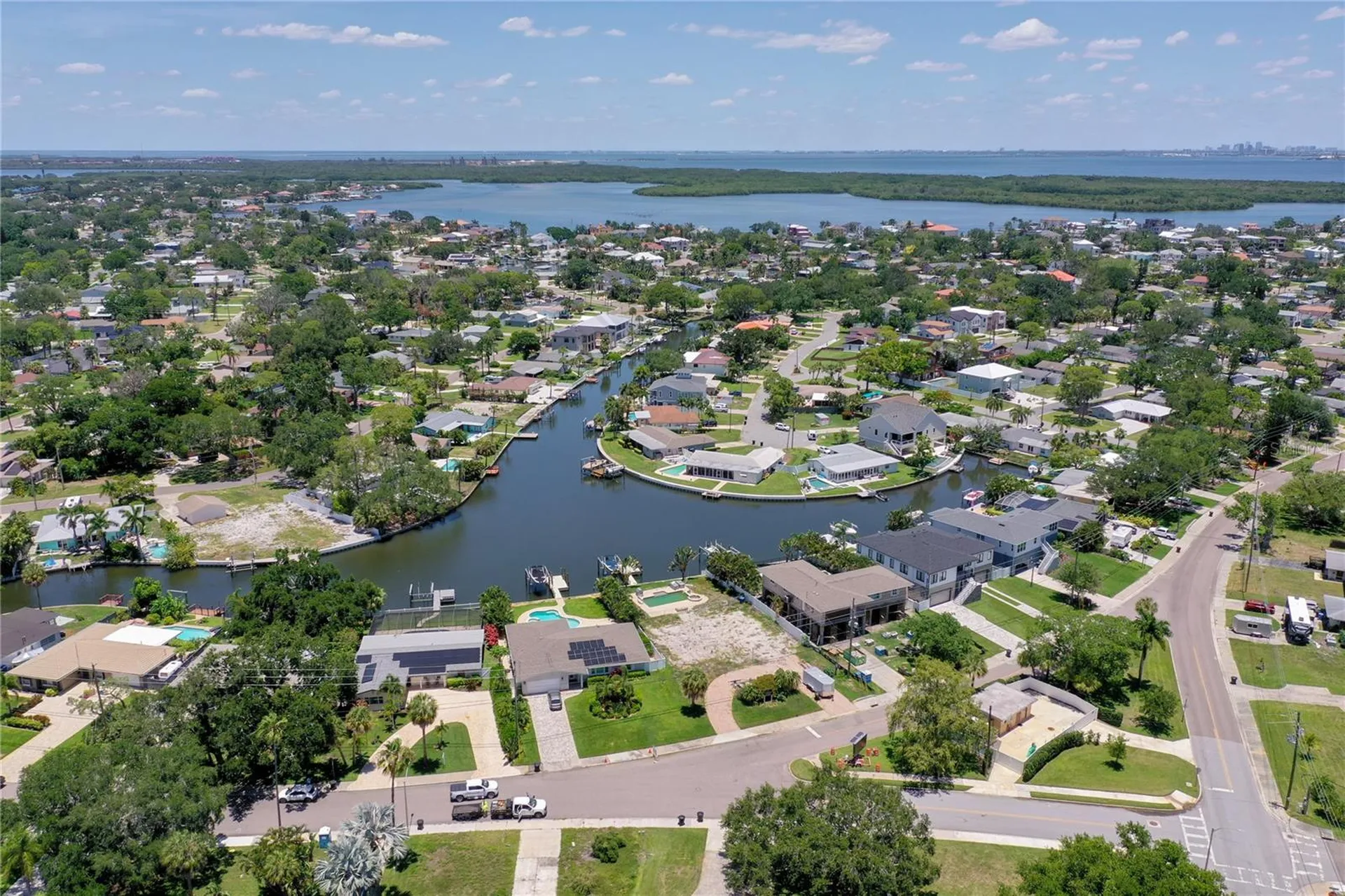 5119 Venetian Boulevard NE St Petersburg FL 33703