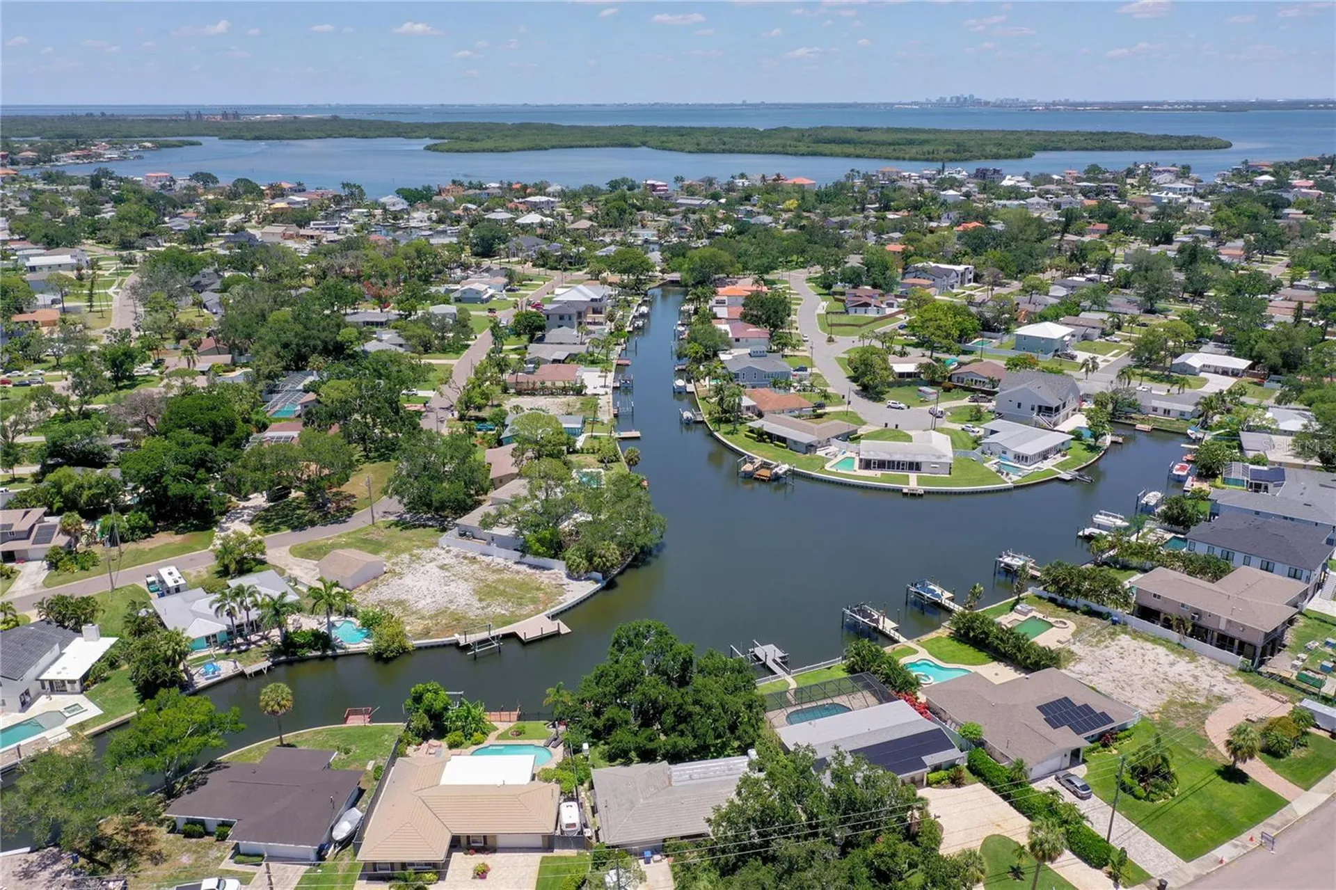 5119 Venetian Boulevard NE St Petersburg FL 33703
