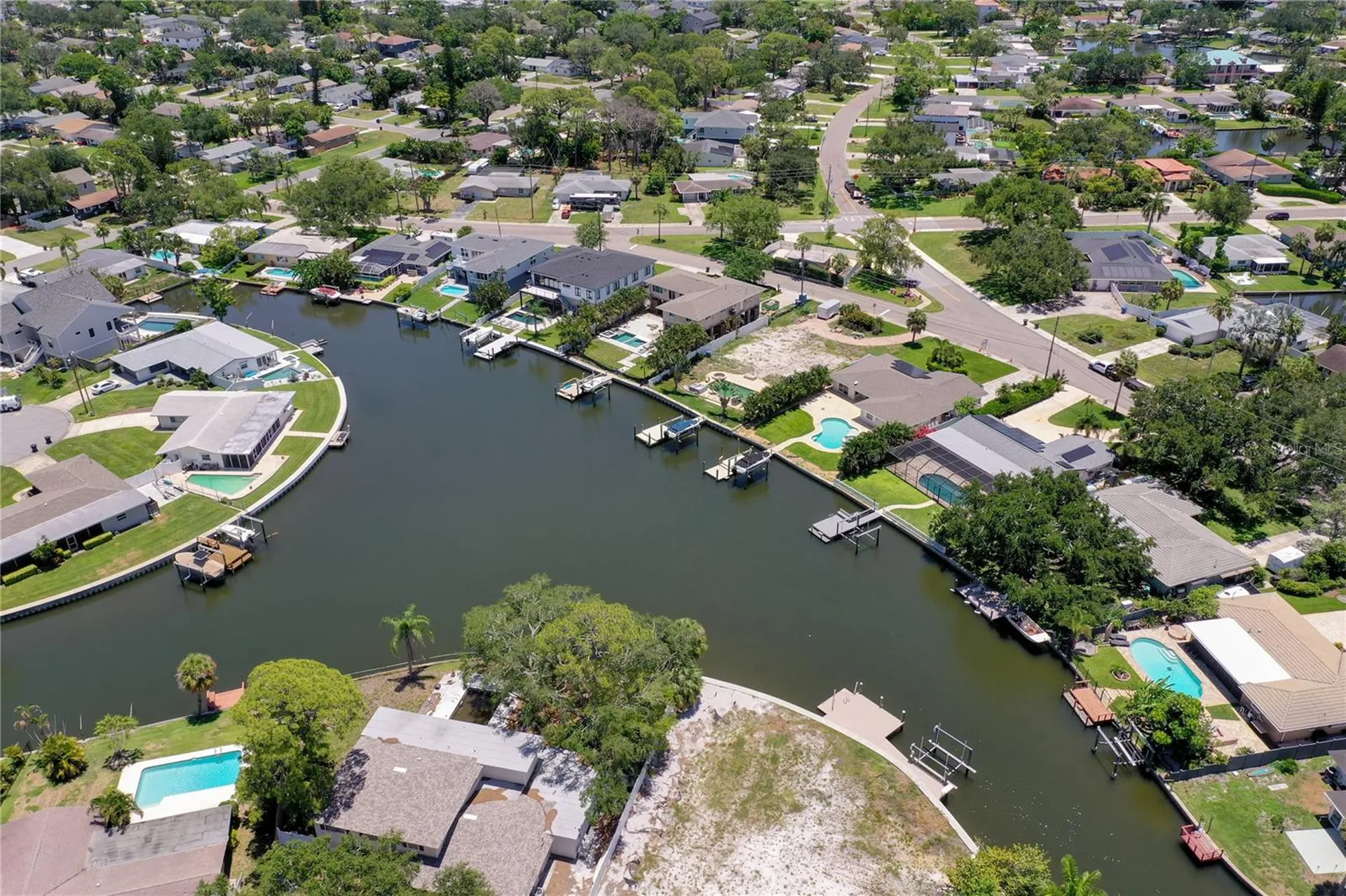 5119 Venetian Boulevard NE St Petersburg FL 33703