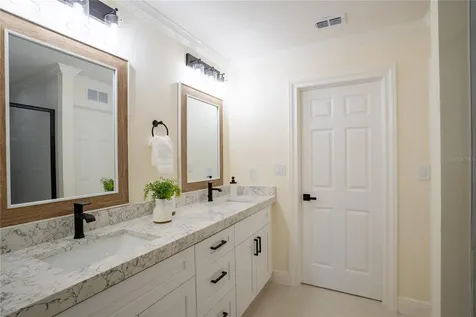 5119 Venetian Boulevard NE St Petersburg FL 33703