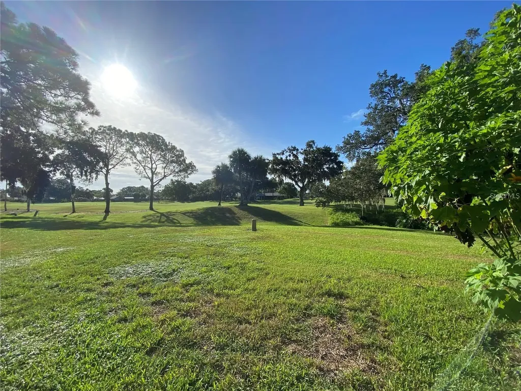 3625 Longmeadow Sarasota FL 34235