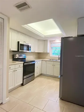 3625 Longmeadow Sarasota FL 34235