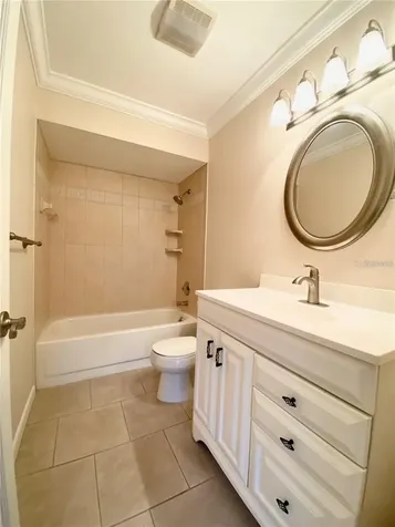 3625 Longmeadow Sarasota FL 34235