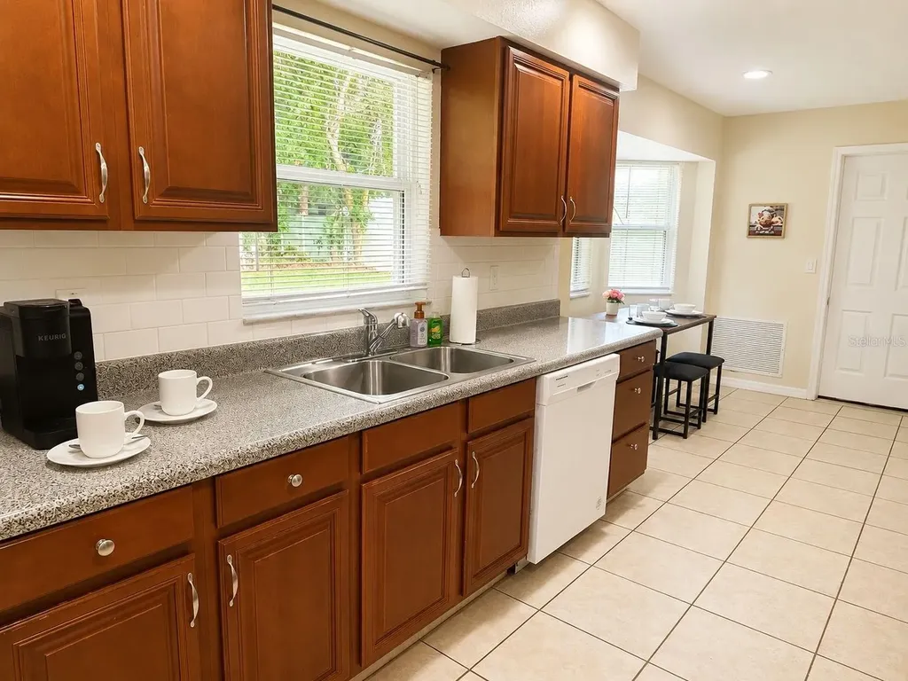 6401 NW 66th Avenue Ocala FL 34482