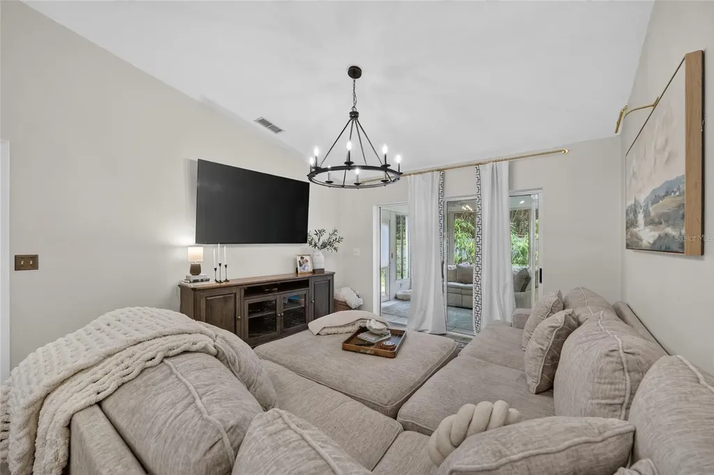 2429 SE 18th Circle Ocala FL 34471