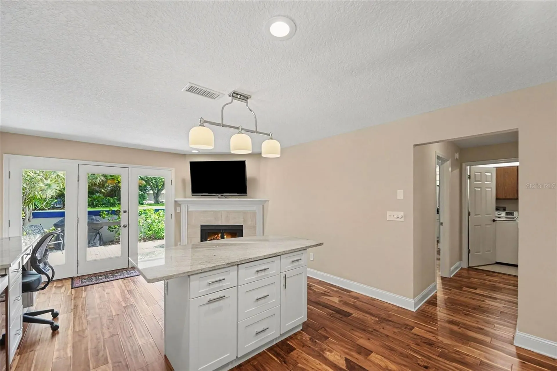 1683 Watermark Circle NE St Petersburg FL 33702
