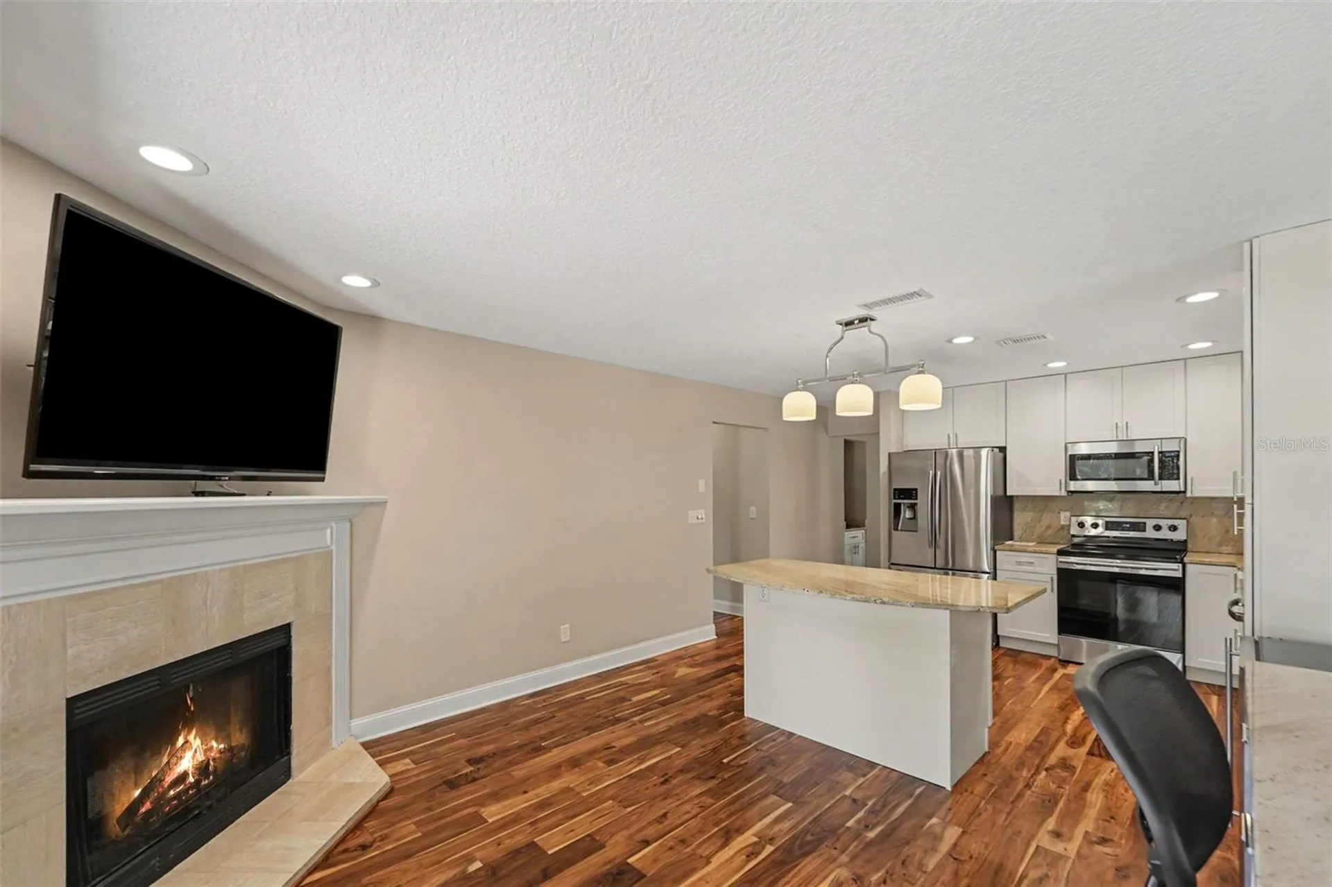 1683 Watermark Circle NE St Petersburg FL 33702
