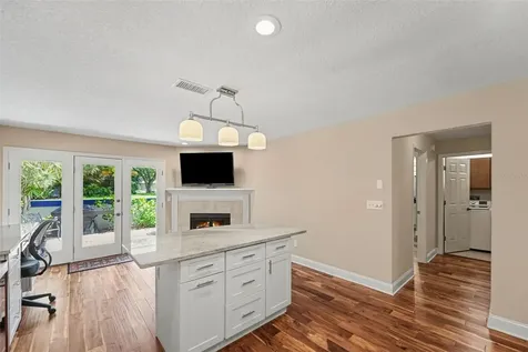 1683 Watermark Circle NE St Petersburg FL 33702