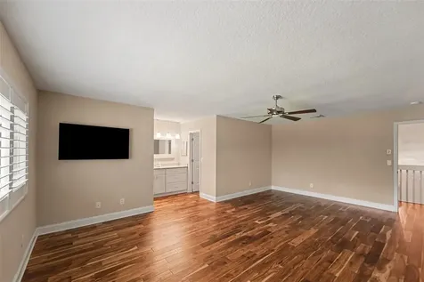 1683 Watermark Circle NE St Petersburg FL 33702