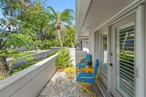 1683 Watermark Circle NE St Petersburg FL 33702