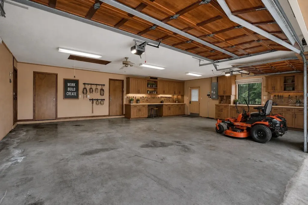 7488 River Country Drive Weeki Wachee FL 34607
