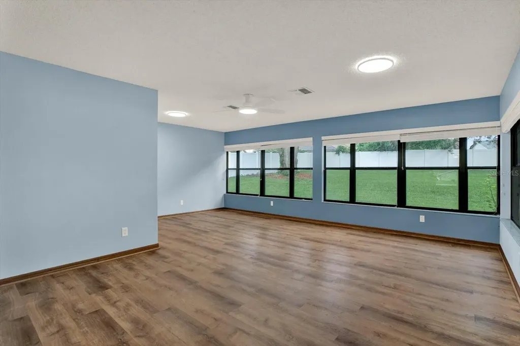 7488 River Country Drive Weeki Wachee FL 34607