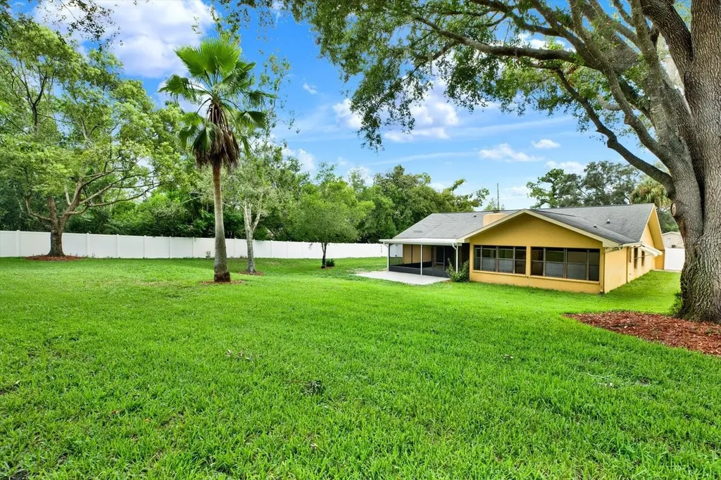 7488 River Country Drive Weeki Wachee FL 34607