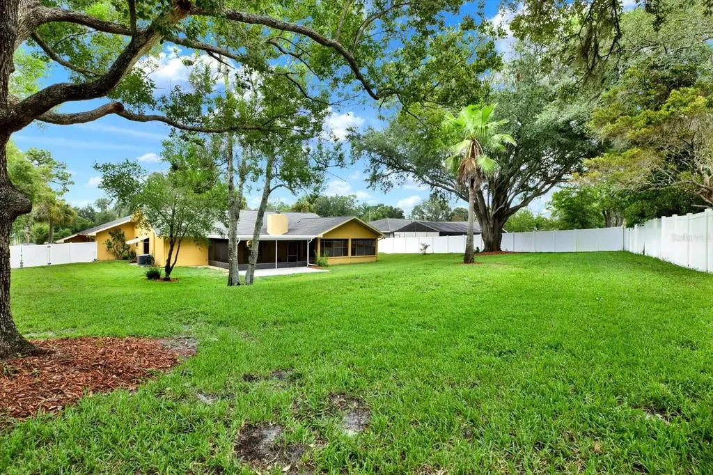 7488 River Country Drive Weeki Wachee FL 34607