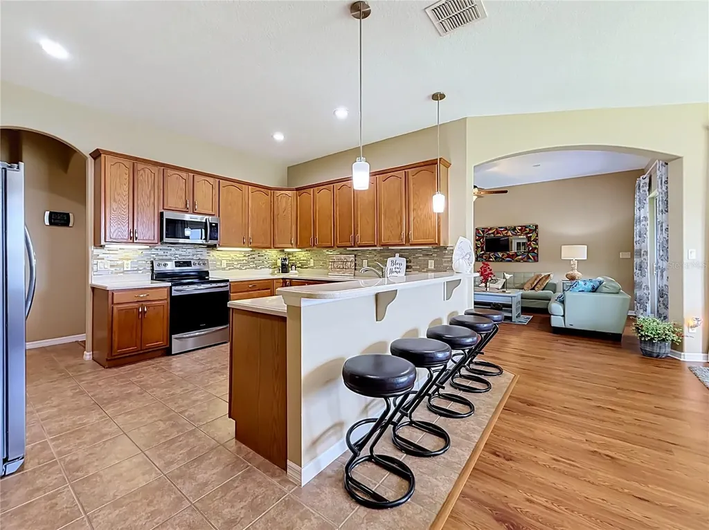 25524 Laurel Valley Road Leesburg FL 34748
