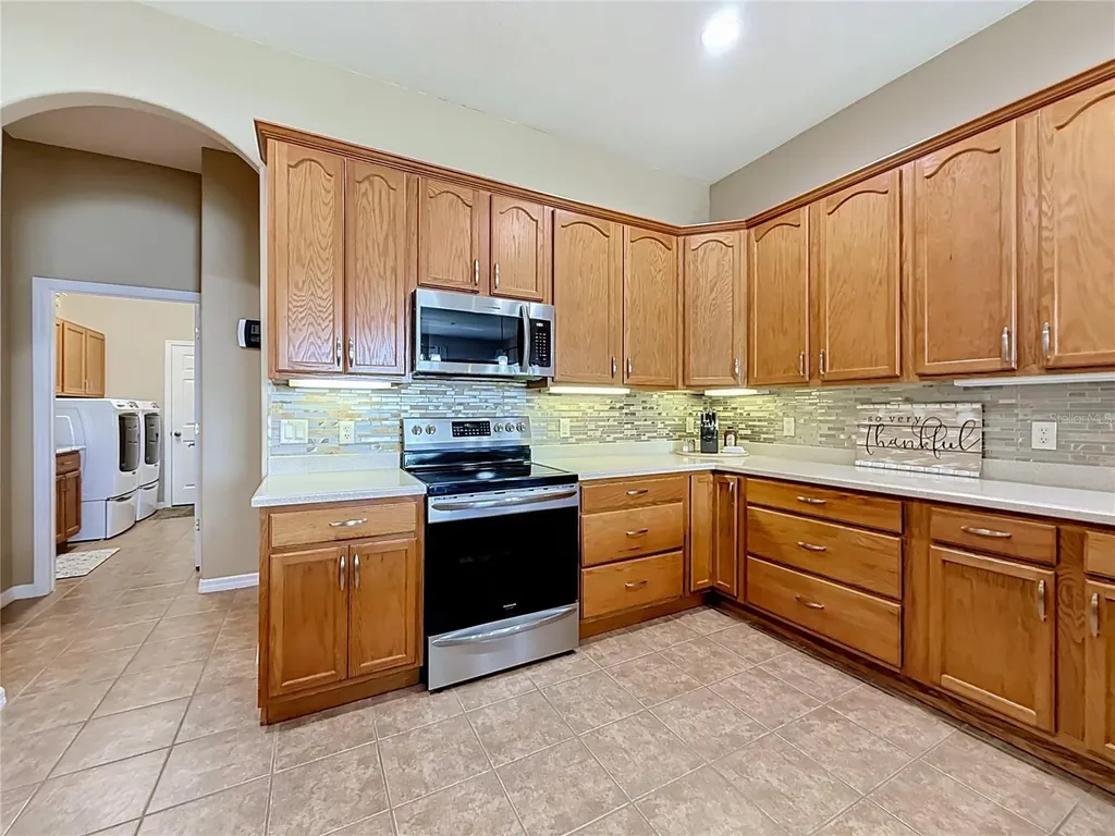 25524 Laurel Valley Road Leesburg FL 34748