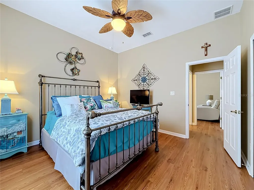 25524 Laurel Valley Road Leesburg FL 34748