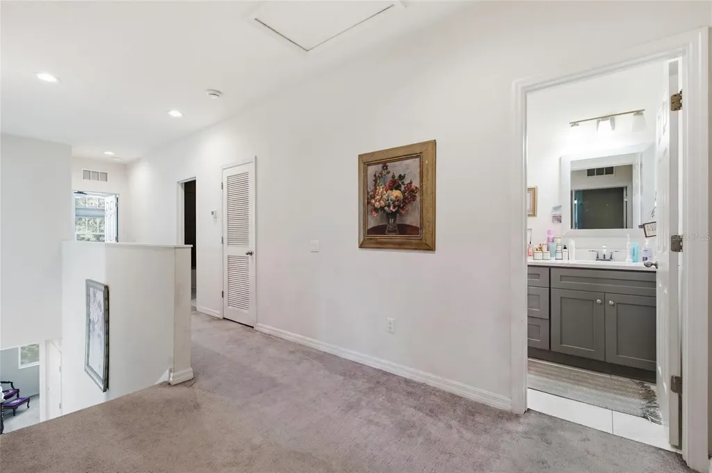 1934 Lake Ridge Boulevard Clearwater FL 33763