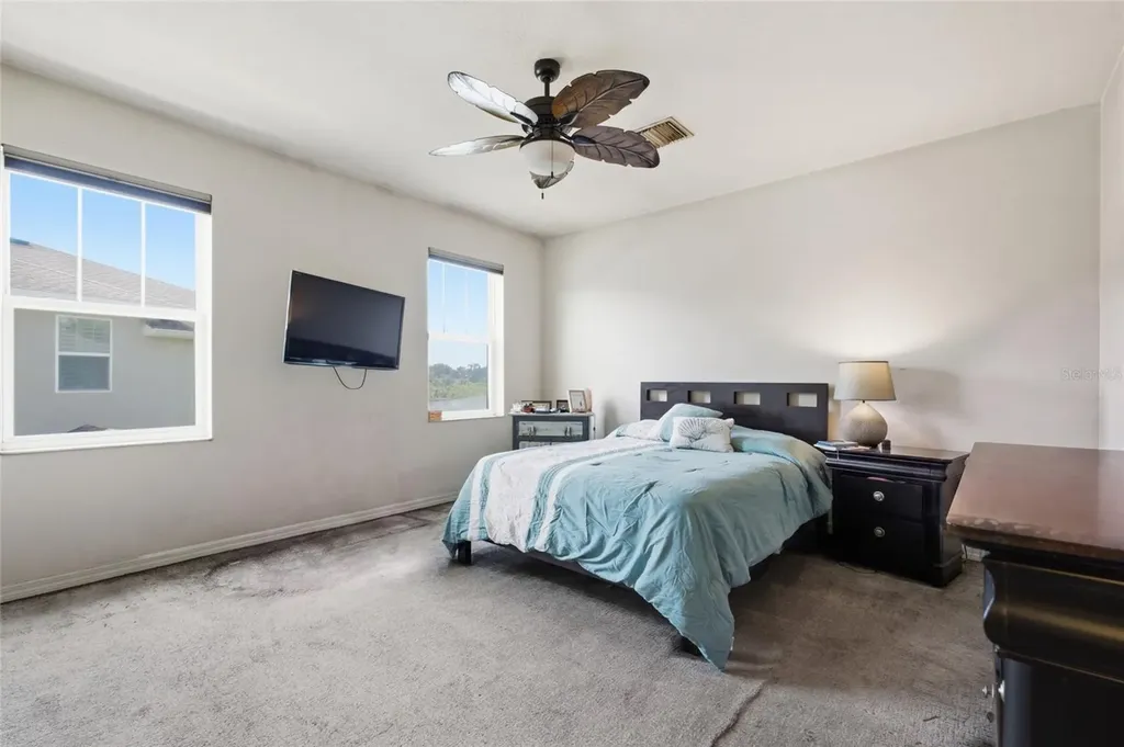 1934 Lake Ridge Boulevard Clearwater FL 33763