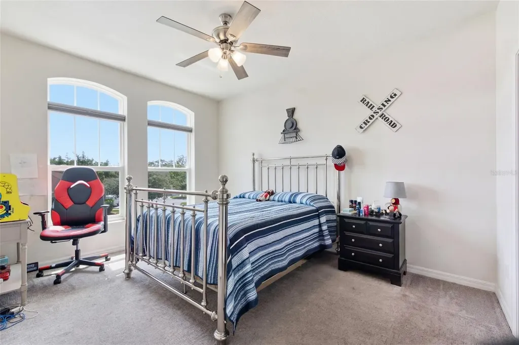 1934 Lake Ridge Boulevard Clearwater FL 33763