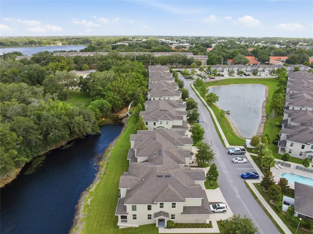 1934 Lake Ridge Boulevard Clearwater FL 33763