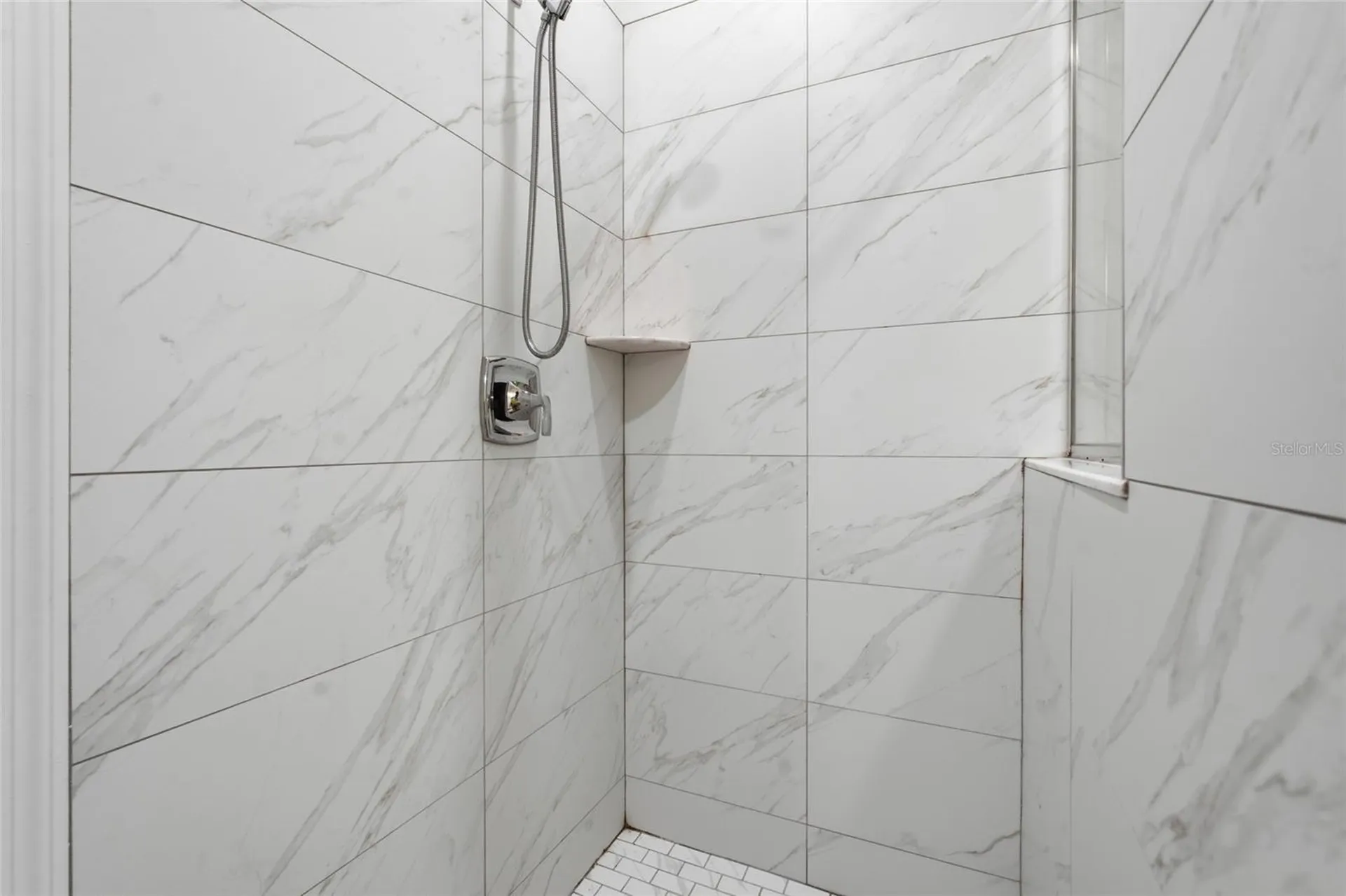 1934 Lake Ridge Boulevard Clearwater FL 33763