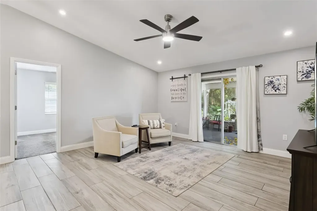 5432 Southgrove Place Lakeland FL 33812