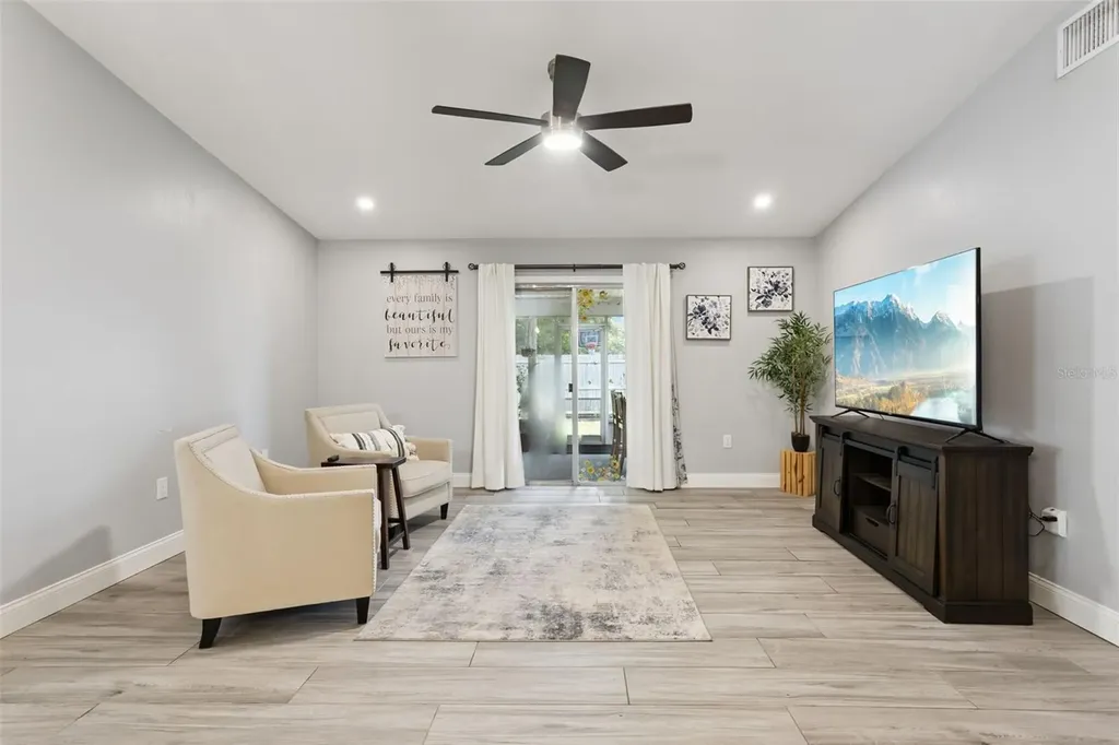 5432 Southgrove Place Lakeland FL 33812