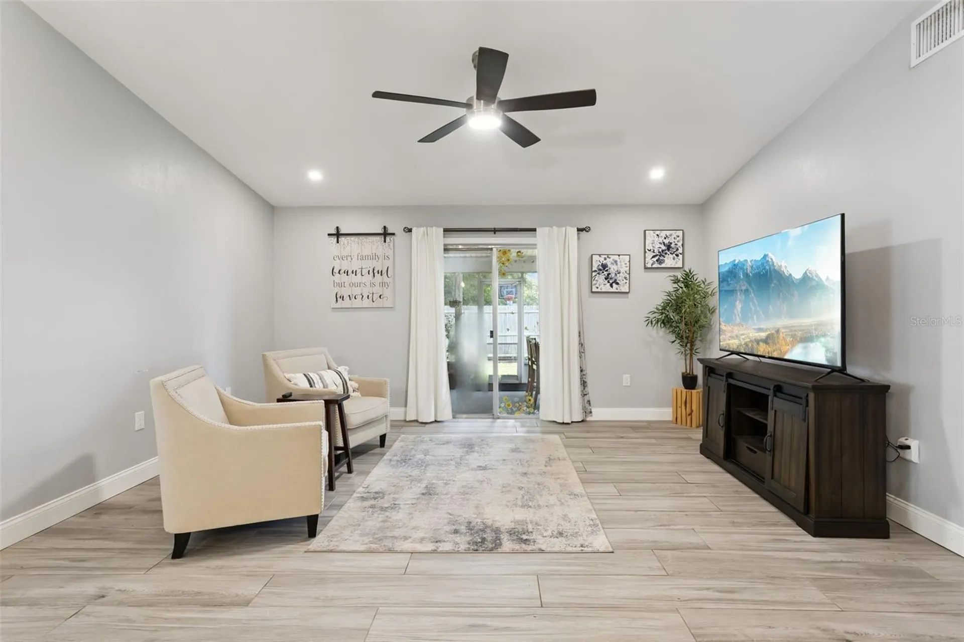 5432 Southgrove Place Lakeland FL 33812