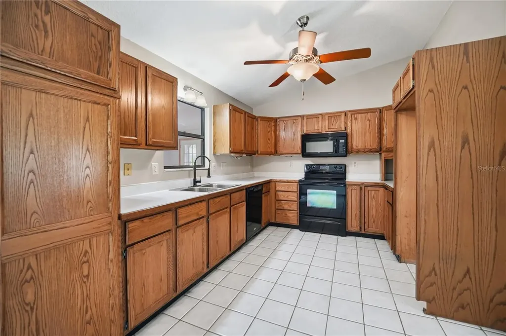 3430 Westshore Drive St Cloud FL 34772