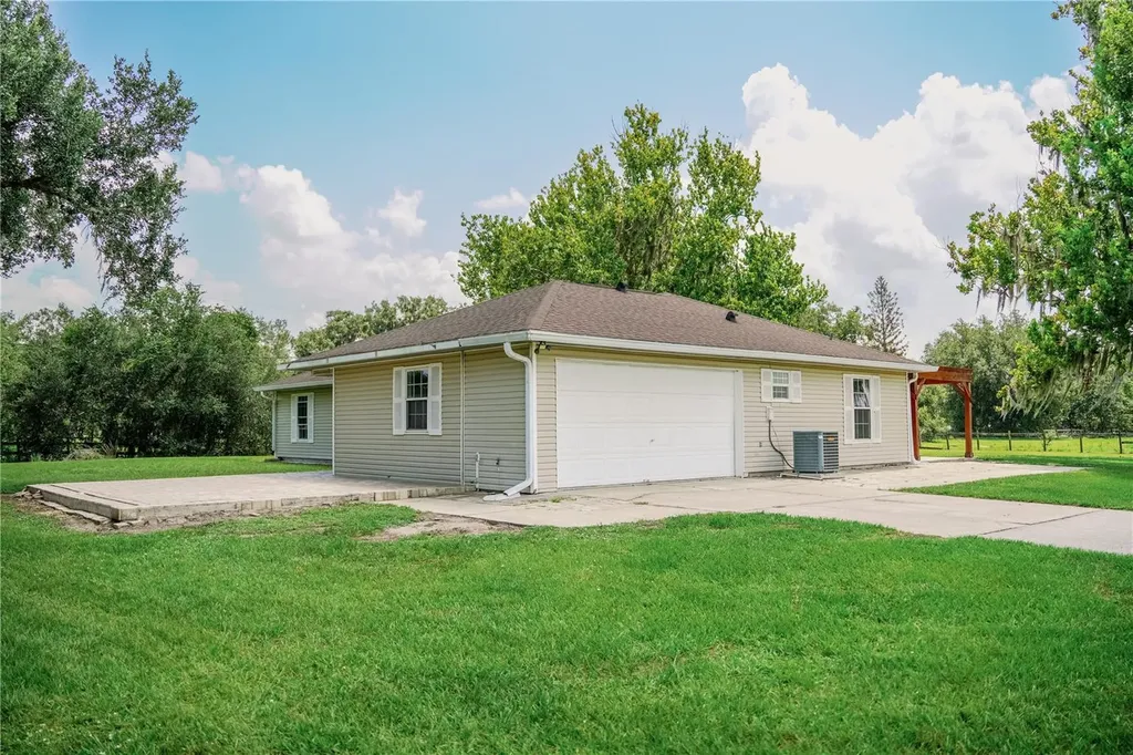 3430 Westshore Drive St Cloud FL 34772