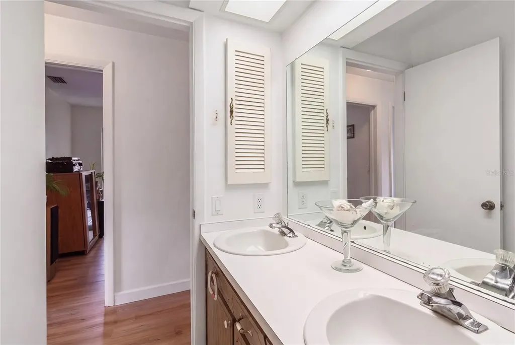 1081 Mcfarland Street Dunedin FL 34698
