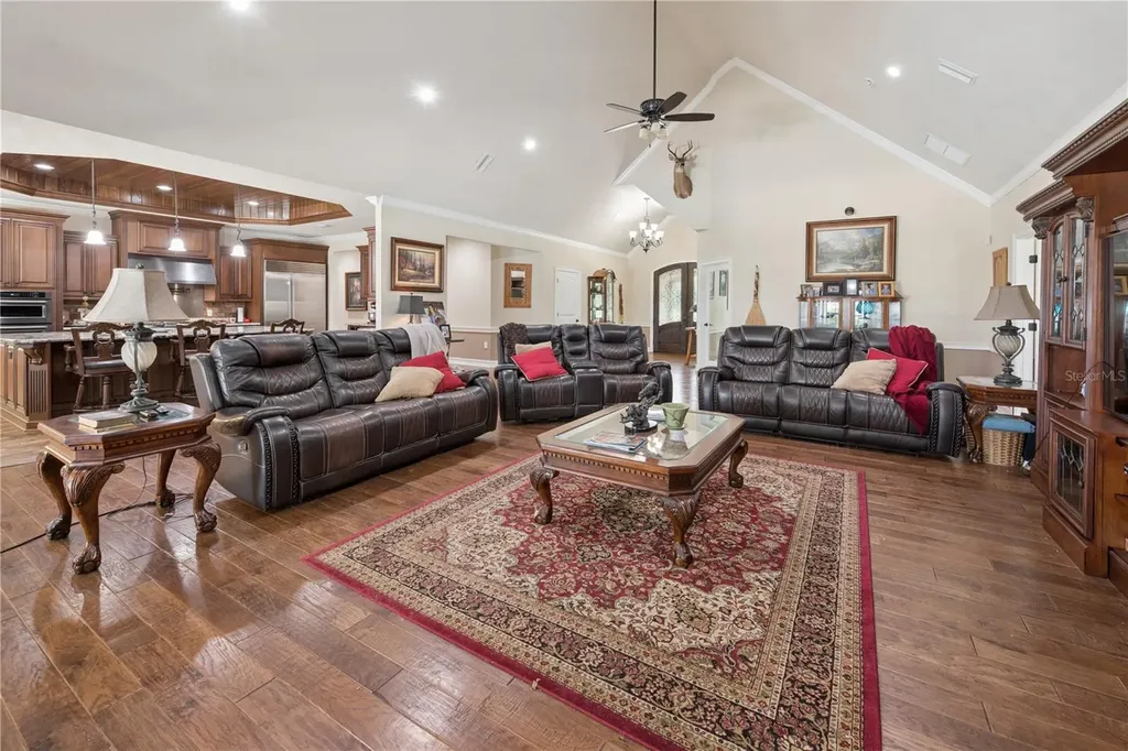 4107 SW State Road 45 Newberry FL 32669